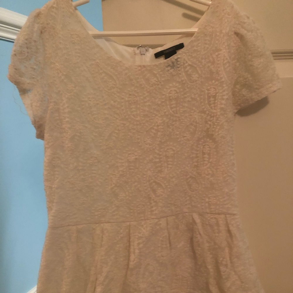 Forever 21 White paisley lace shirt